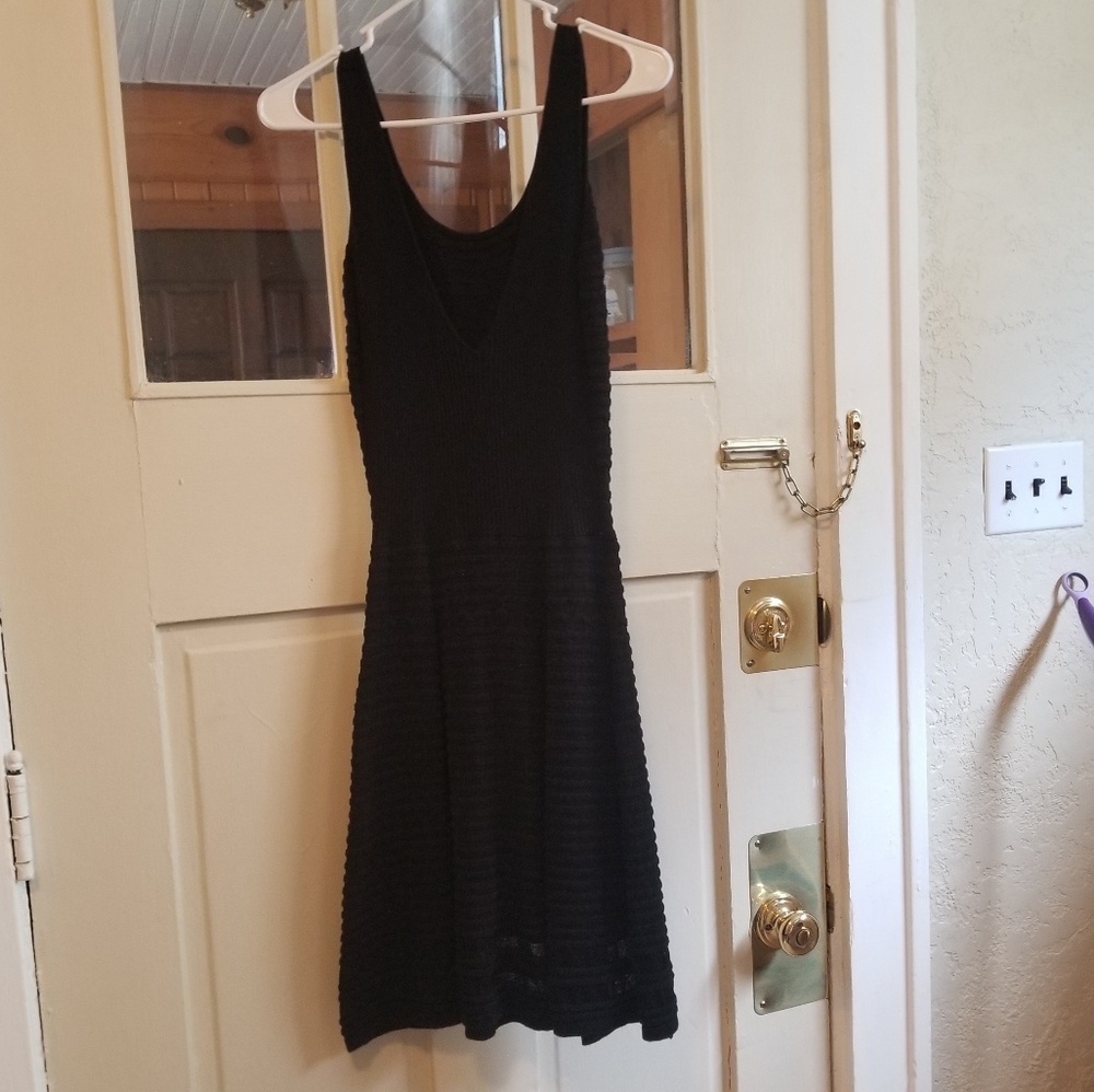 Jessica Simpson Black Dress